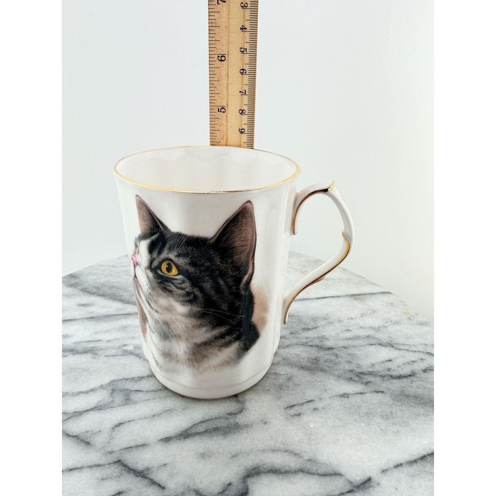 Vintage Tabby Cat Portrait Mug Gold Trim Handle Elegant China Coffee or Tea Cup - Picture 5 of 9